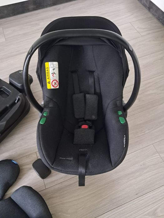 Fotelik Avionaut Pixel Pro 2.0 + baza obrotowa