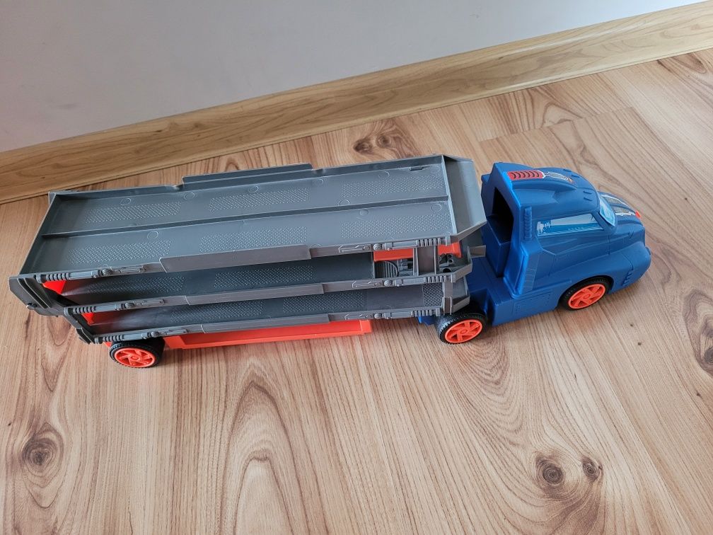 Auto transporter aut wyścigówek laweta