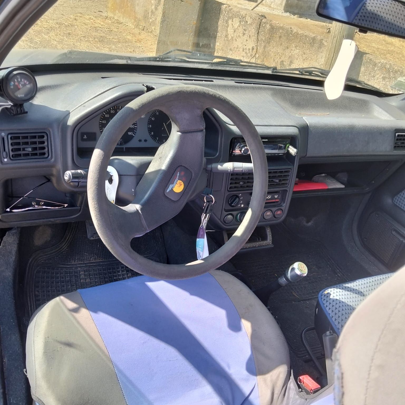 Peugeot 106 1.1 gasolina