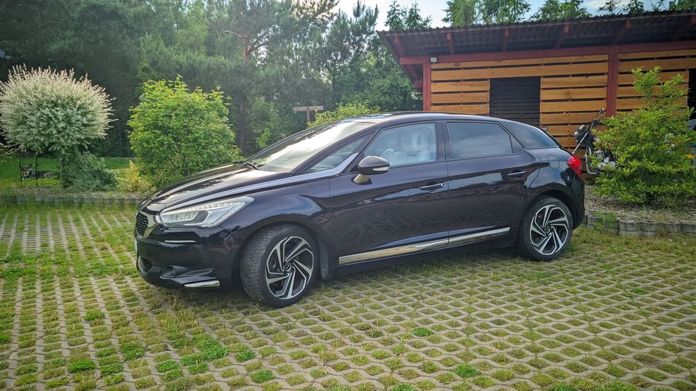 DS Automobiles DS 5 DS Automobiles DS 5 - po dużym serwisie