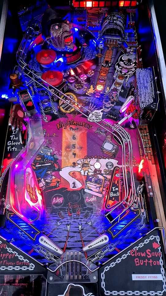 flipper The Flintstones i Freddy Nightmare on Elm Street - Pinball