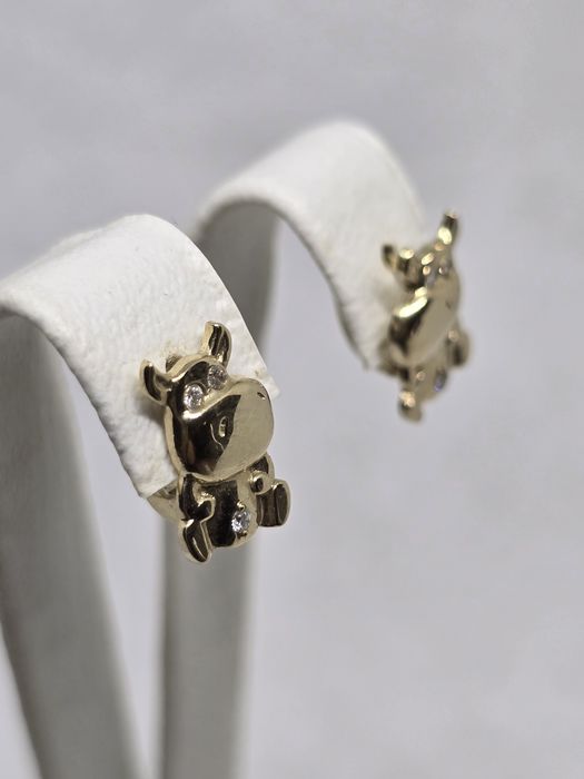 Дитячі сережки з натуральними діамантами. Детские