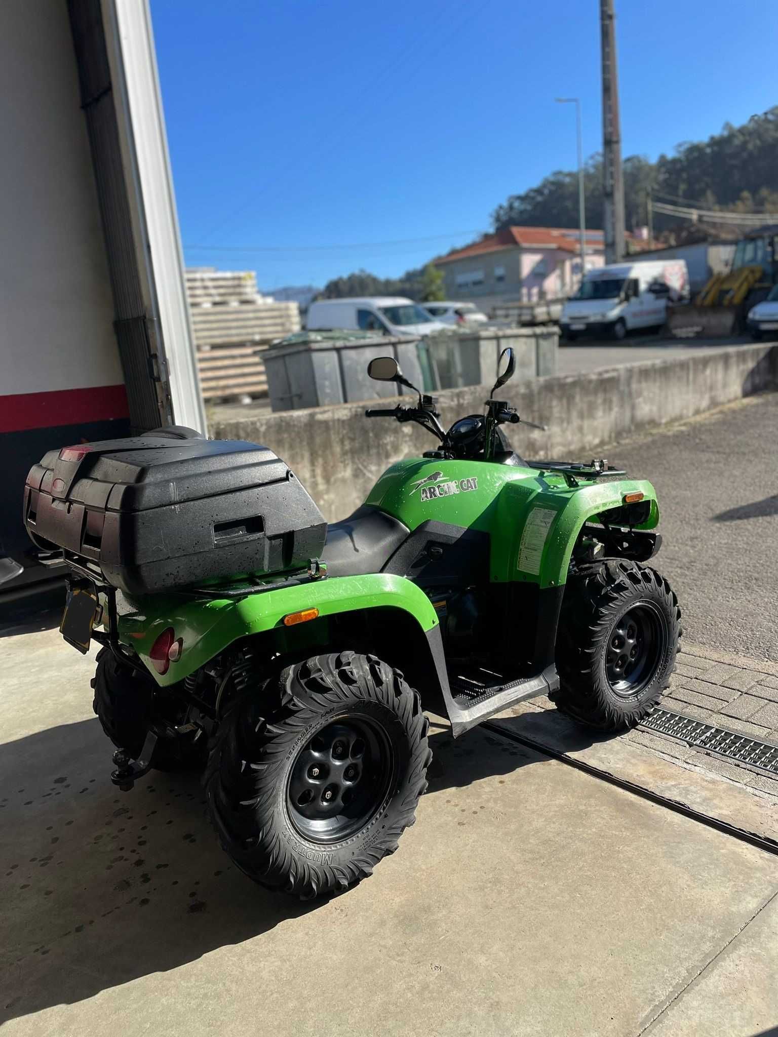 2011 Arctic Cat 350 H1