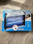Grundig na owady insekty komary osy nowa lampa led