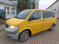 Volkswagen Transporter Volkswagen Transporter T5 9 osobowy.