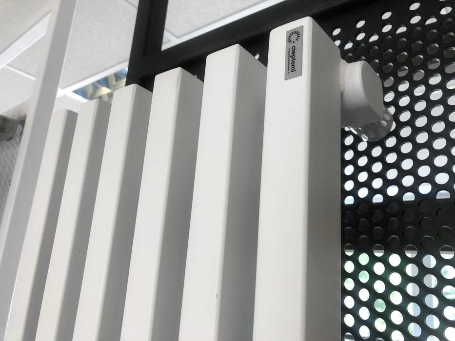 Grzejnik Dekoracyjny_Doskonała_Jakość_Pionowy_Duża_Moc_NOWY!