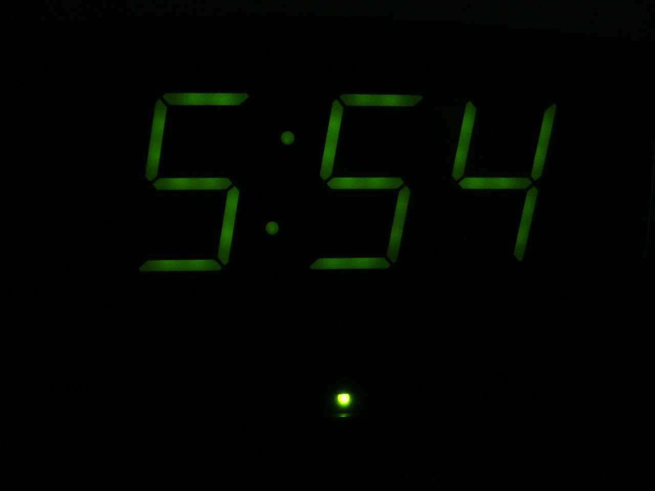 Radiobudzik Elta