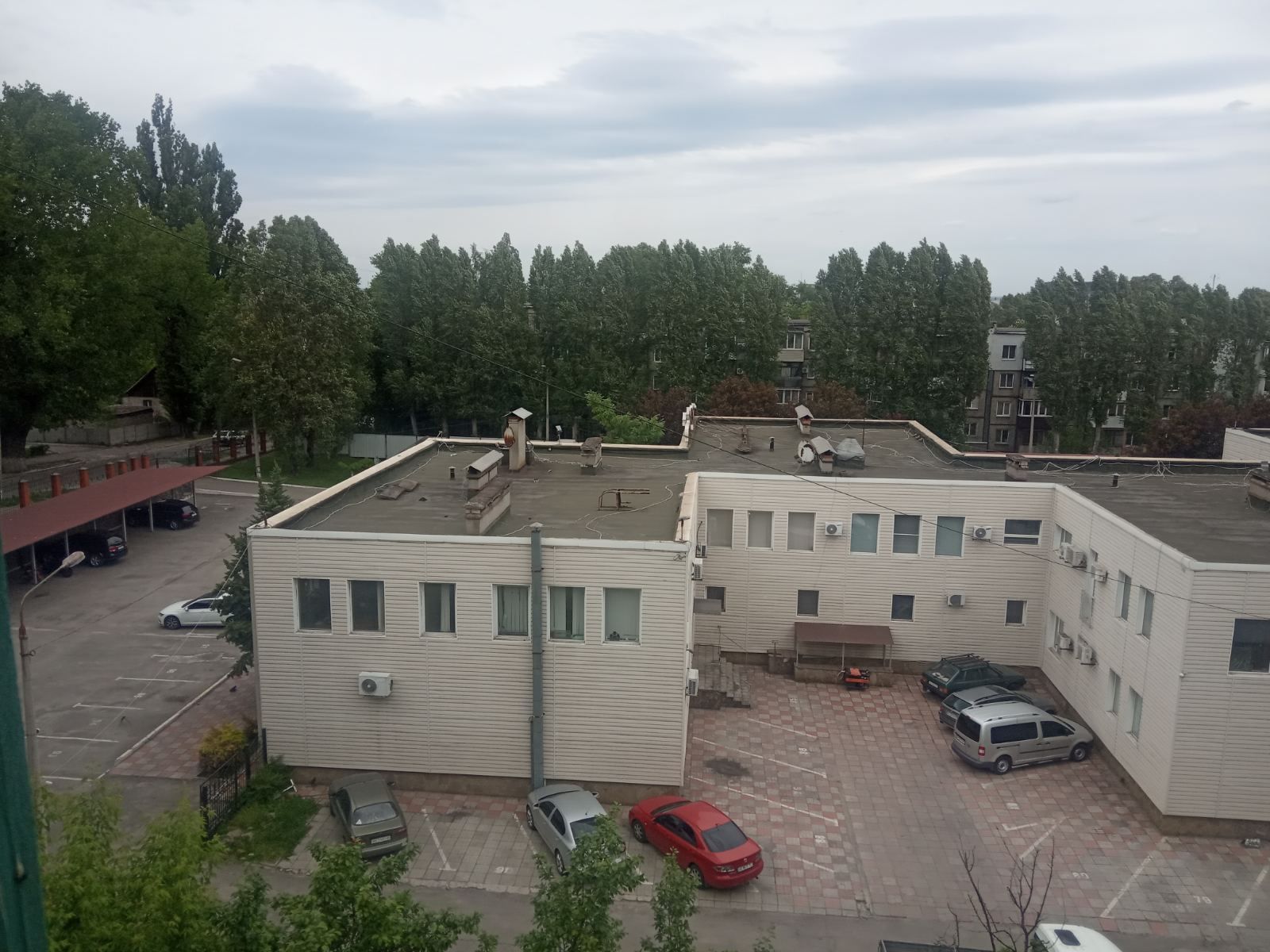 Однокімнатна квартира, п'ятий поверх