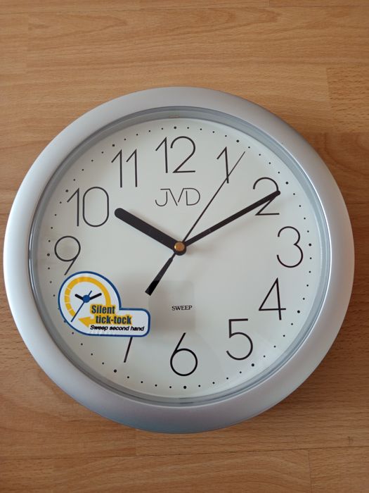 Zegar ścienny JVD