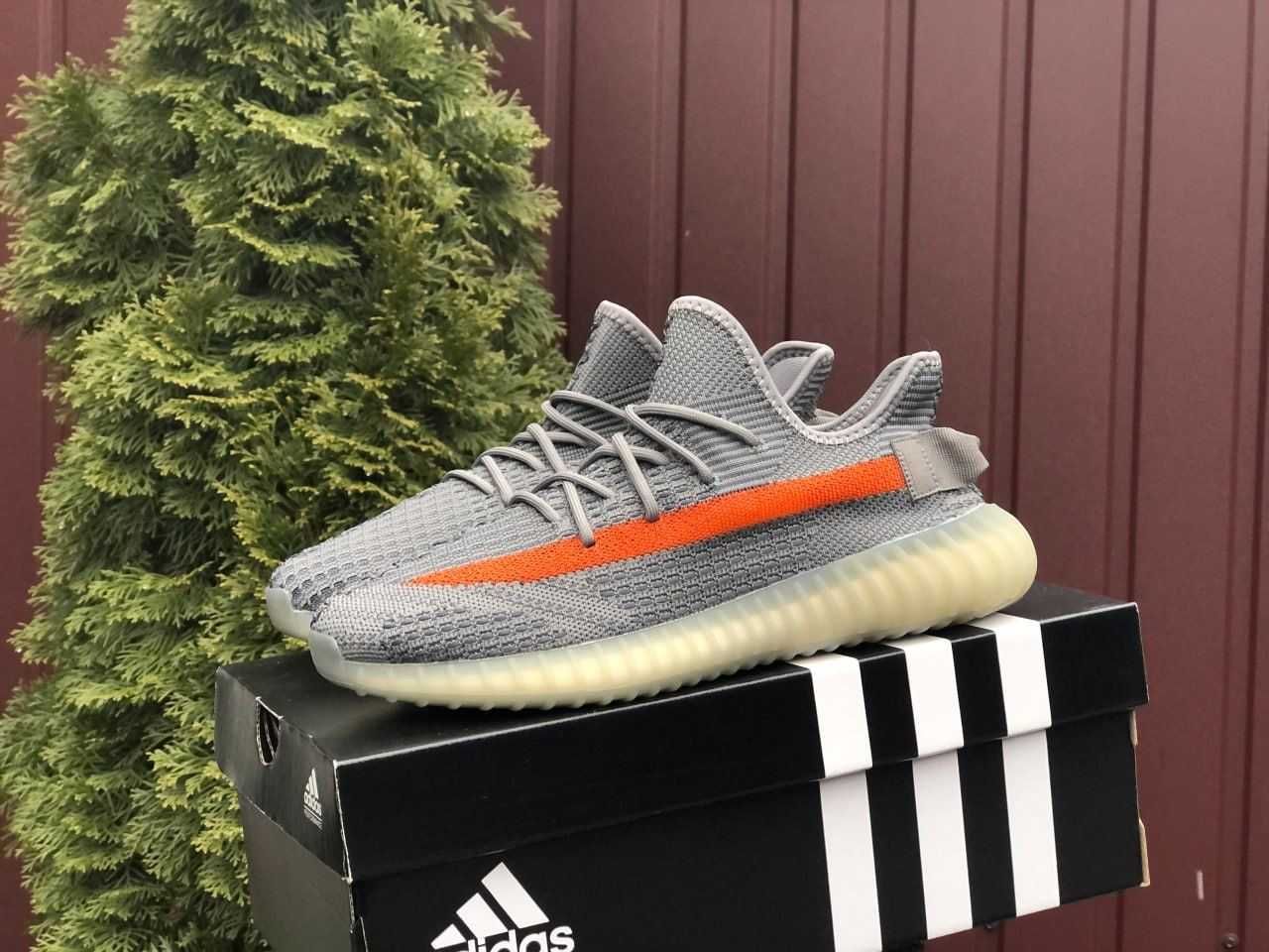 Розпродаж Чоловічі кросівки Adidas YEEZY BOOST 350 сірі