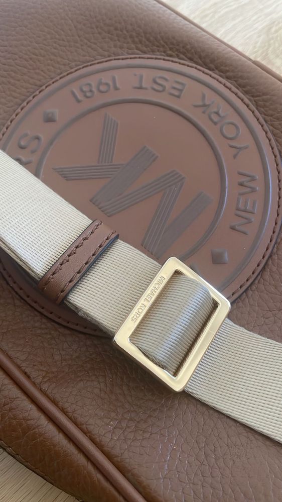 Mala camel Michael kors (original)