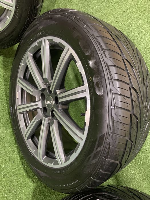 Audi Q7 Audi A8 R20 5x112 Оригінальні диски з резиною