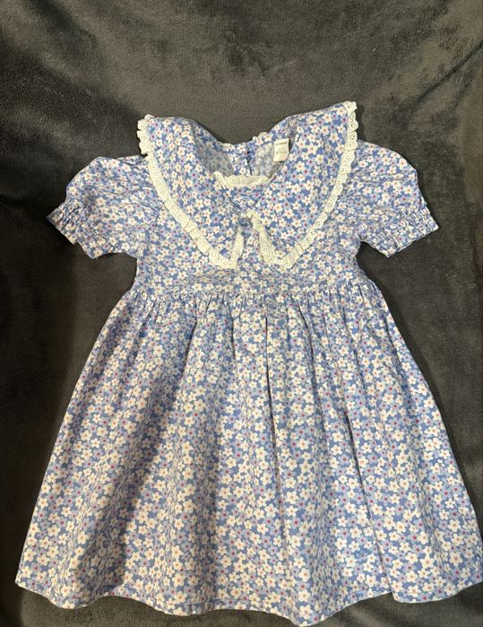 Сукня для дівчинки святкова 98-104 см, 3 роки.