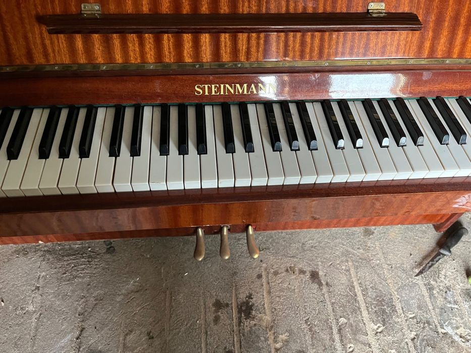 Sprzedam pianino