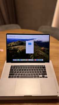 Apple macbook pro 16” 2019 i7/16/512