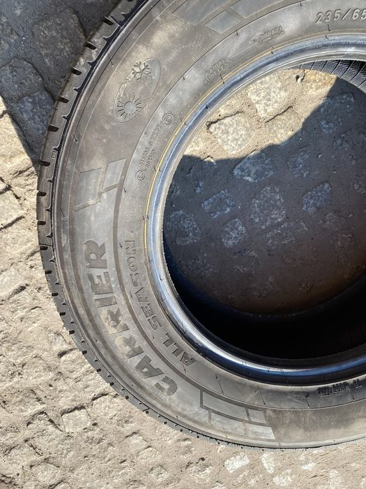 Jedna Opona 235/65R16C 115/113R FR Pirelli Carrier All Season 22rok8mm