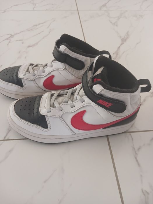 Подаються Дитячі Nike