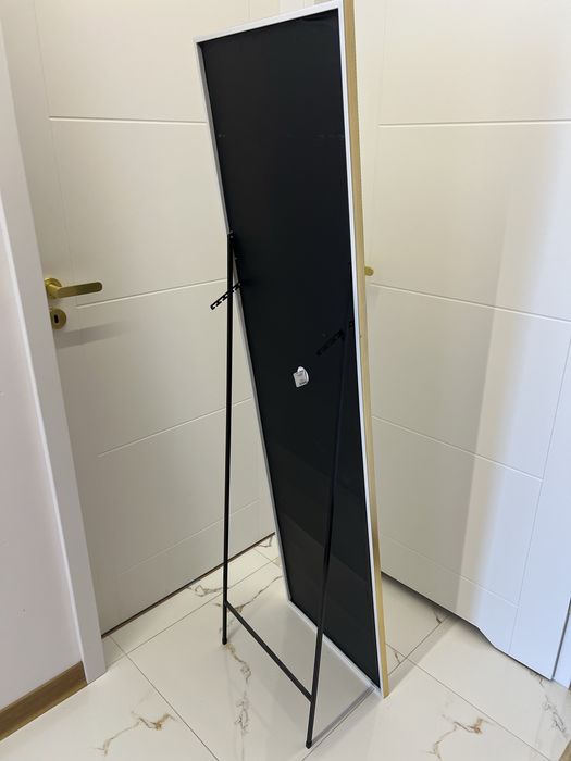 Lustro stojące regulowane, złota rama
