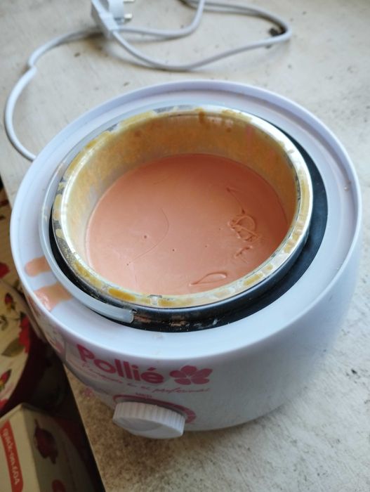 Panela de cera Pollié para depilação