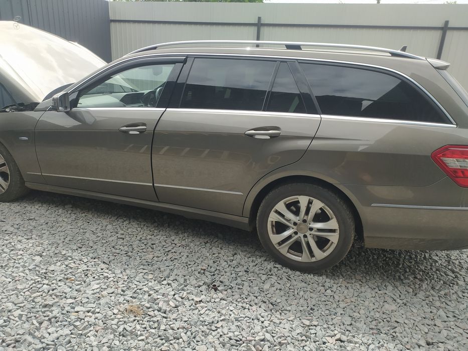 Розборка Шрот СТО Осокорки Mercedes Benz Eclass S212 2.2 disel