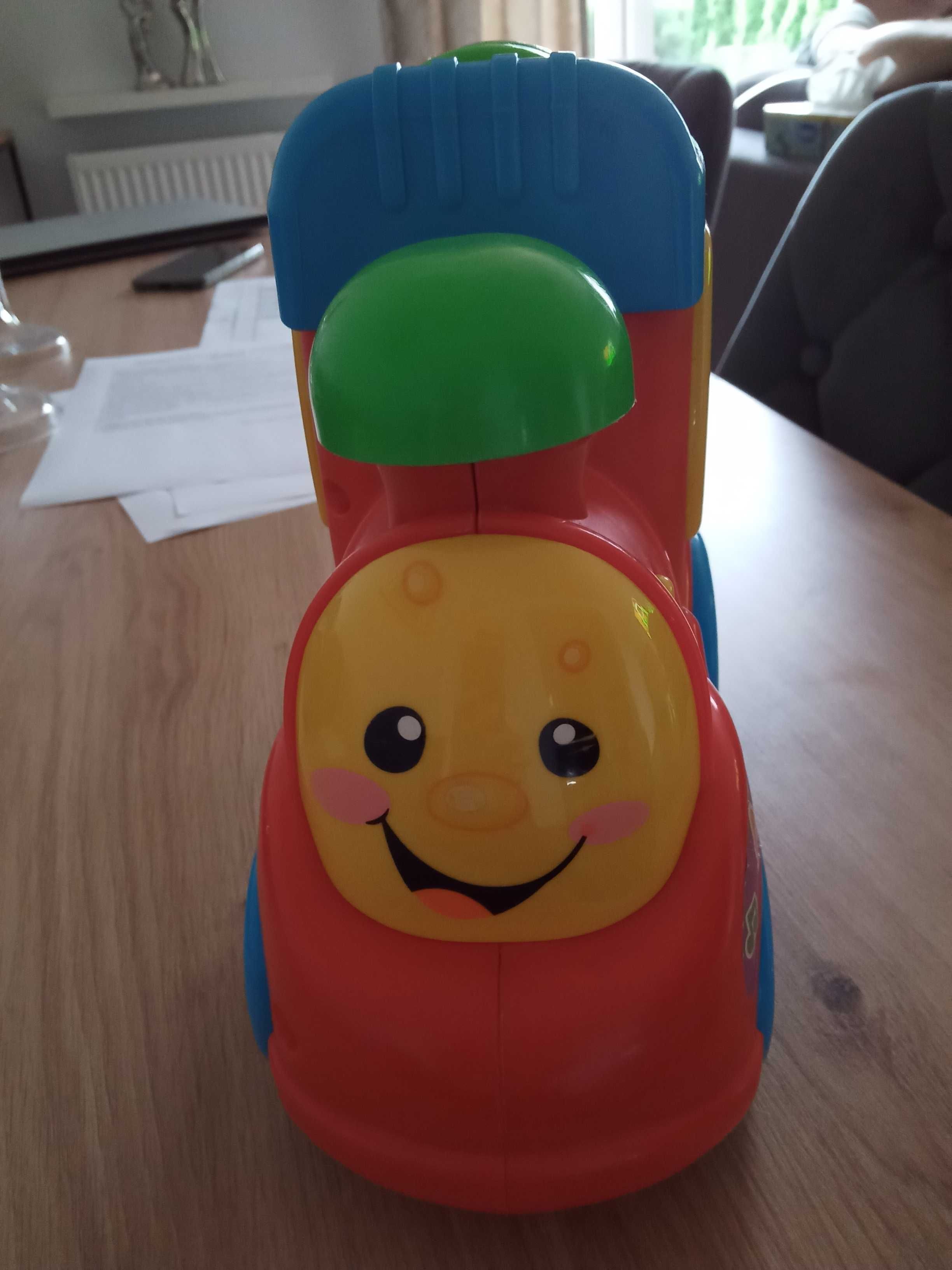 Pociąg ciuchcia Fisher price