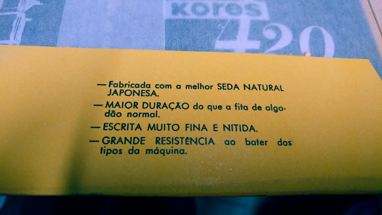Papel Químico Kores preto  3 embalagens de 100 quimicos