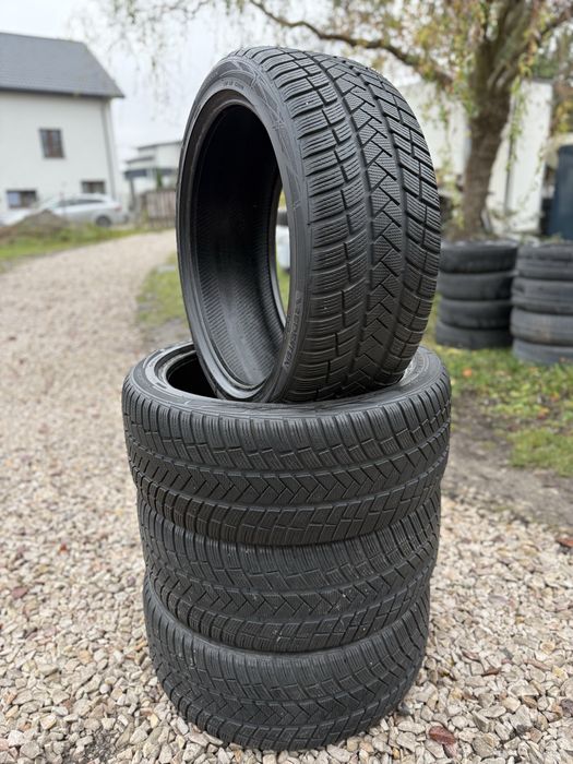 Opony zimowe VREDESTEIN WINTRAC PRO 255/40/21 R21 SQ5 Zima 8mm 2022r.