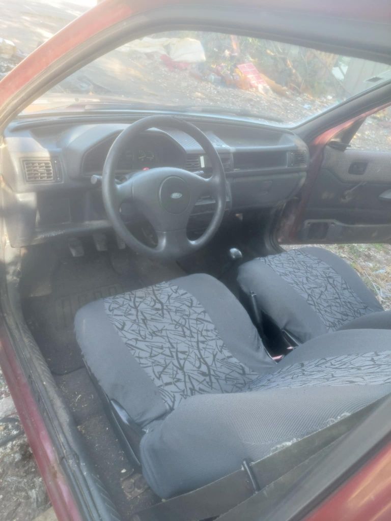 Ford fiesta 1.8D comercial aceito troca
