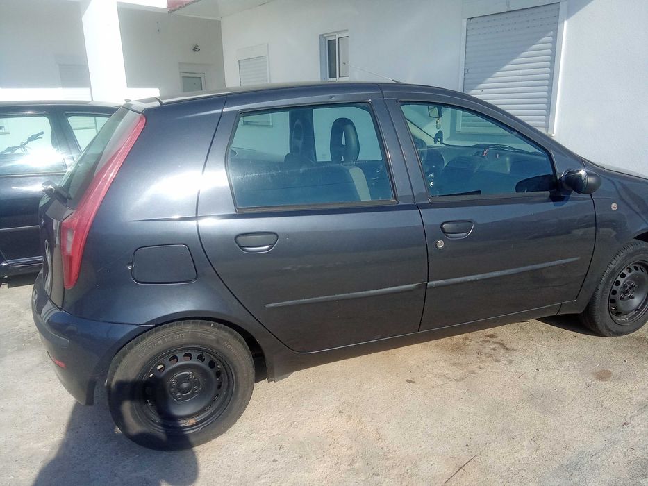 Carro Fiat punto