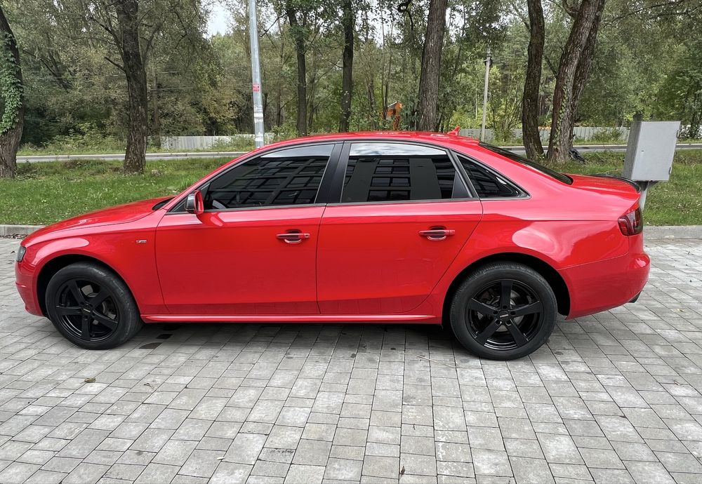 Продаю ауді а4 б8