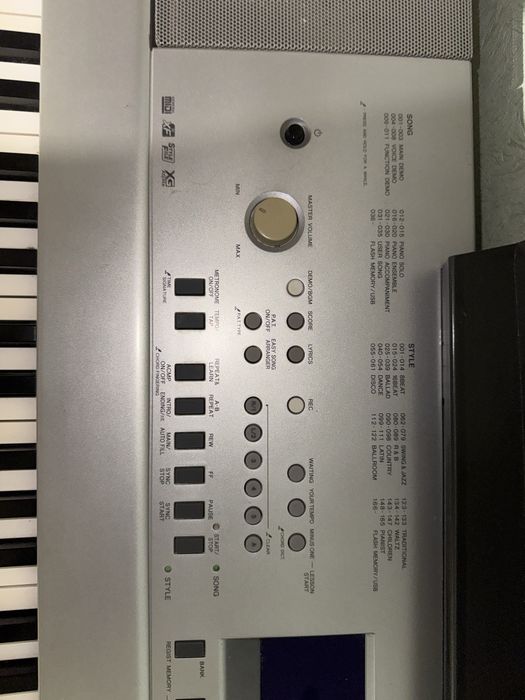 Синтезатор Yamaha DGX-640