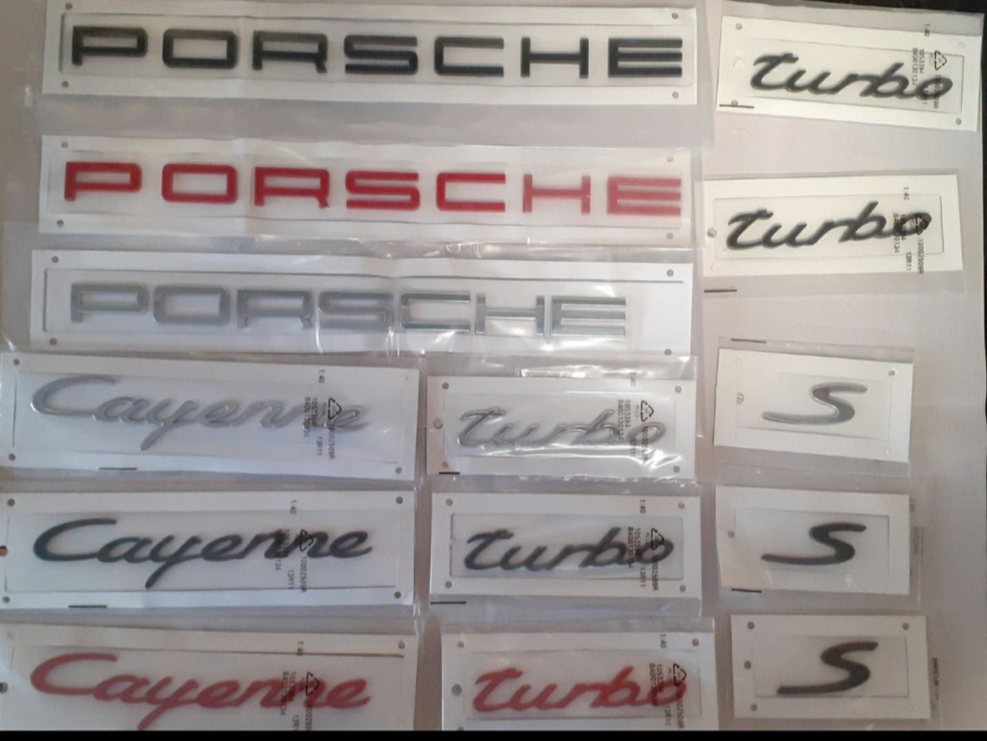 Эмблема надпись PORSCHE Cayenne,Macan,Panamera S turbo Порш Каен