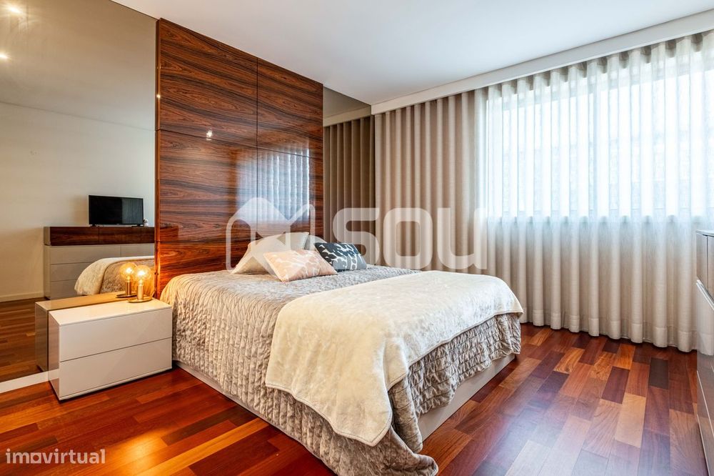 Apartamento T3 na Avenida da Boavista com vista estádio e mar