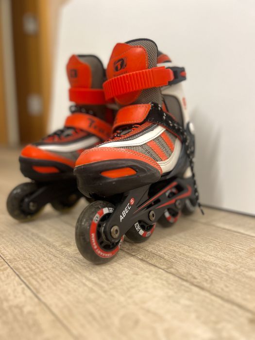 Patins infantil inline usado e em ótimo estado.