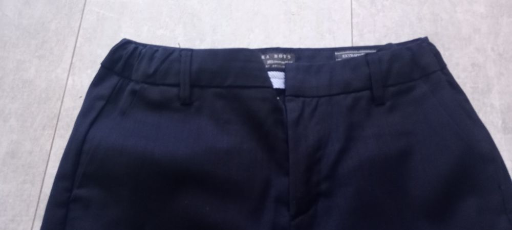 Zaraz eleganckie spodnie garniturowe roz. 152-158