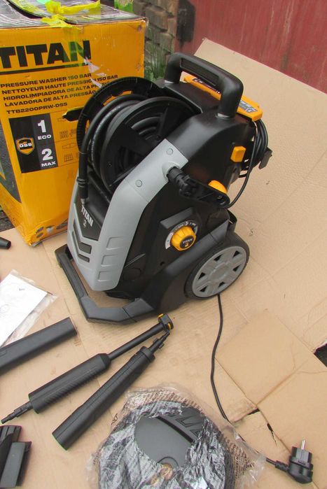 Мийка високого тиску, мойка каршер Titan TTB2200PRW (з Англії) 2200 вт