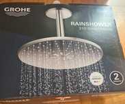 Deszczownica Grohe z przepustem stropowym Rainshower SmartActive 310