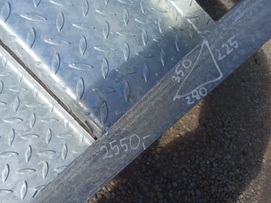 Schody metalowe ocynkowane