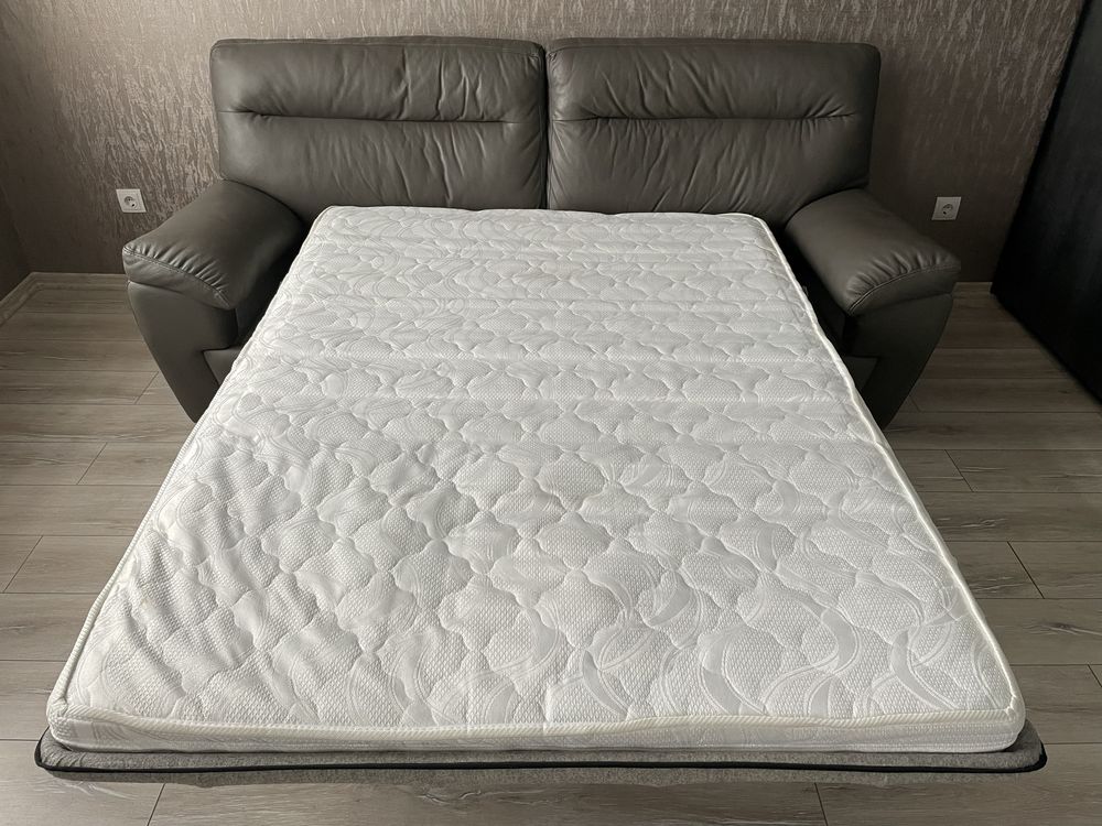 Диван (кровать) натуральной кожи  ROSSATTI  220*90