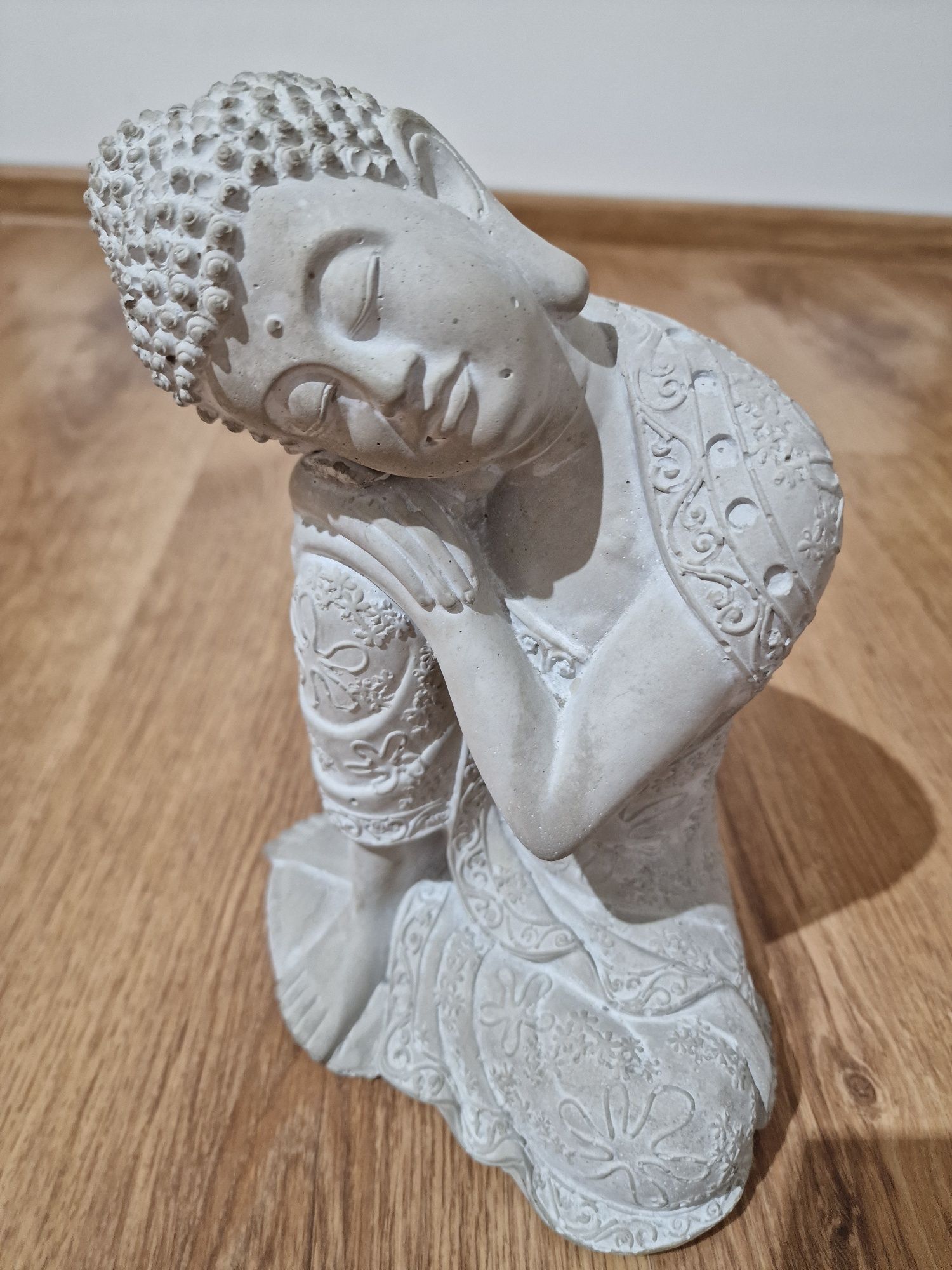 Budda figurka betonowa