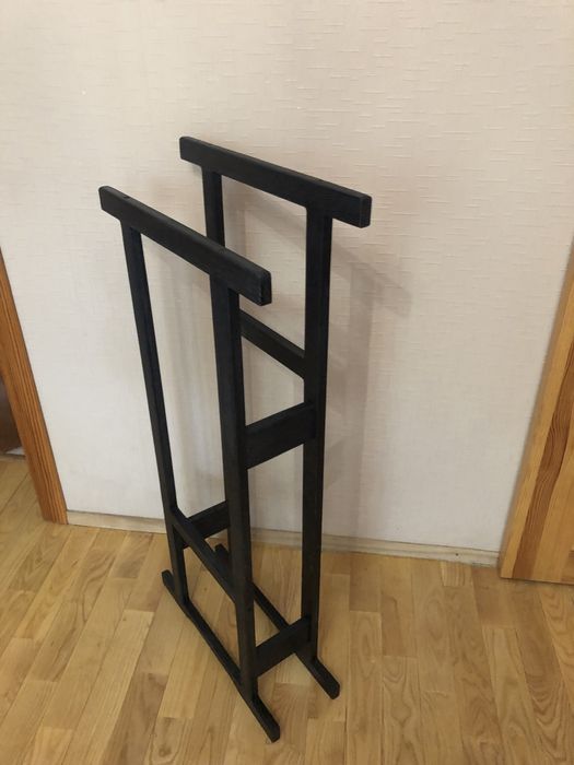 Продам напольные вешалки