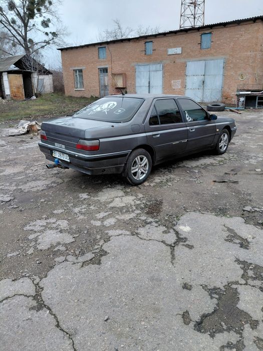 Продам пежо на газу