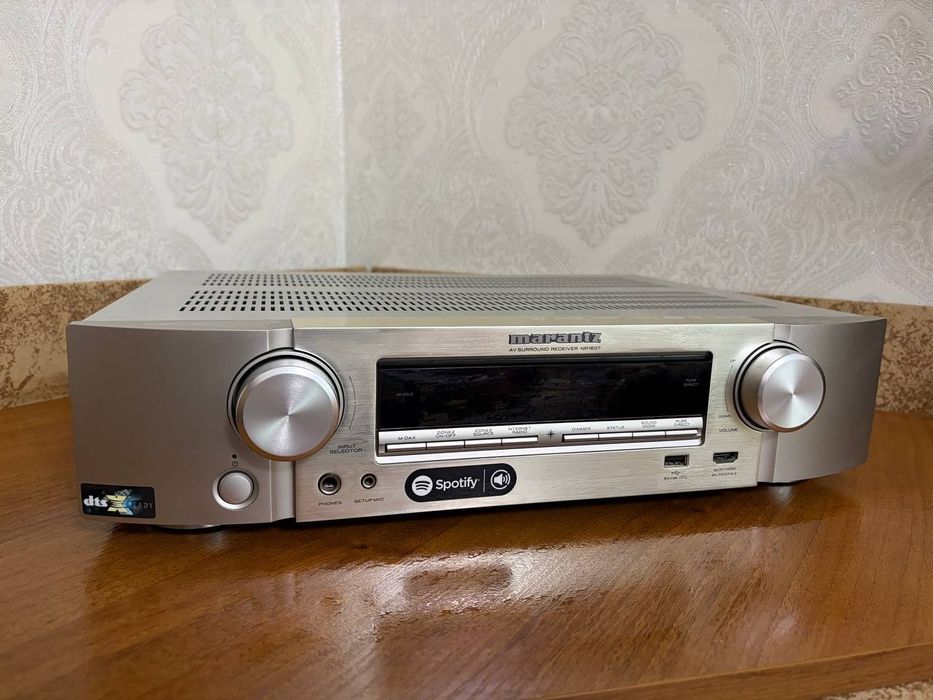 AV- ресівер Marantz NR1606