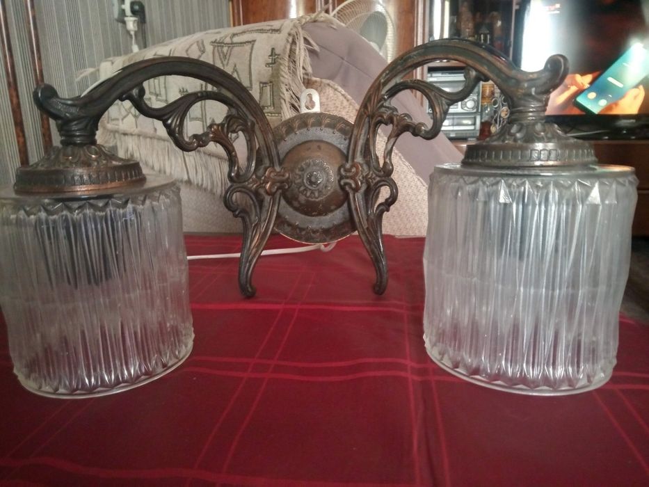 Бра настенное,  торшер ,настольная лампа