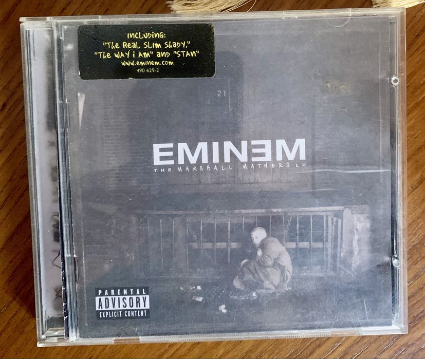 CD’s Eminem, Usher e Da Weasel