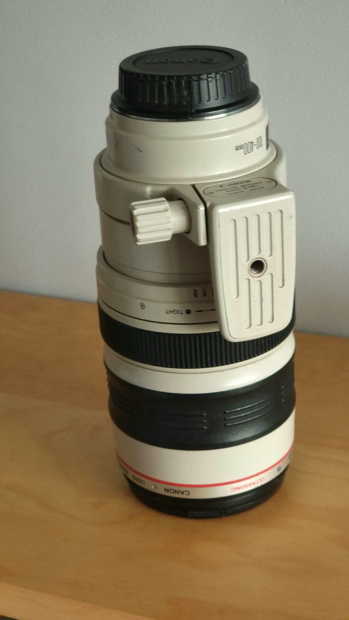 Obiektyw Canon Zoom Lens EF 100 - 400mm 4,5-5,6 L IS