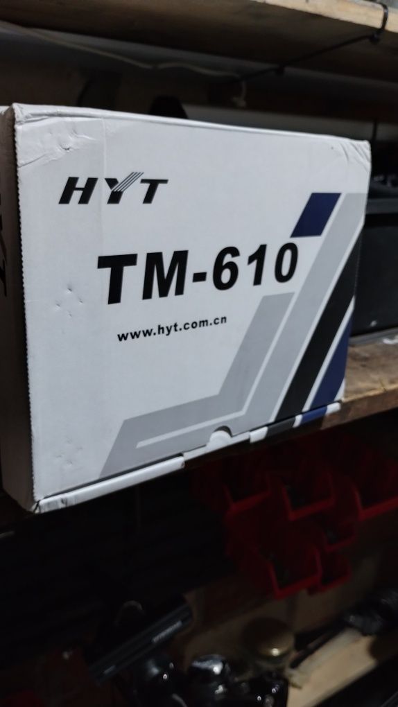 Radio telefonHYT TM 610