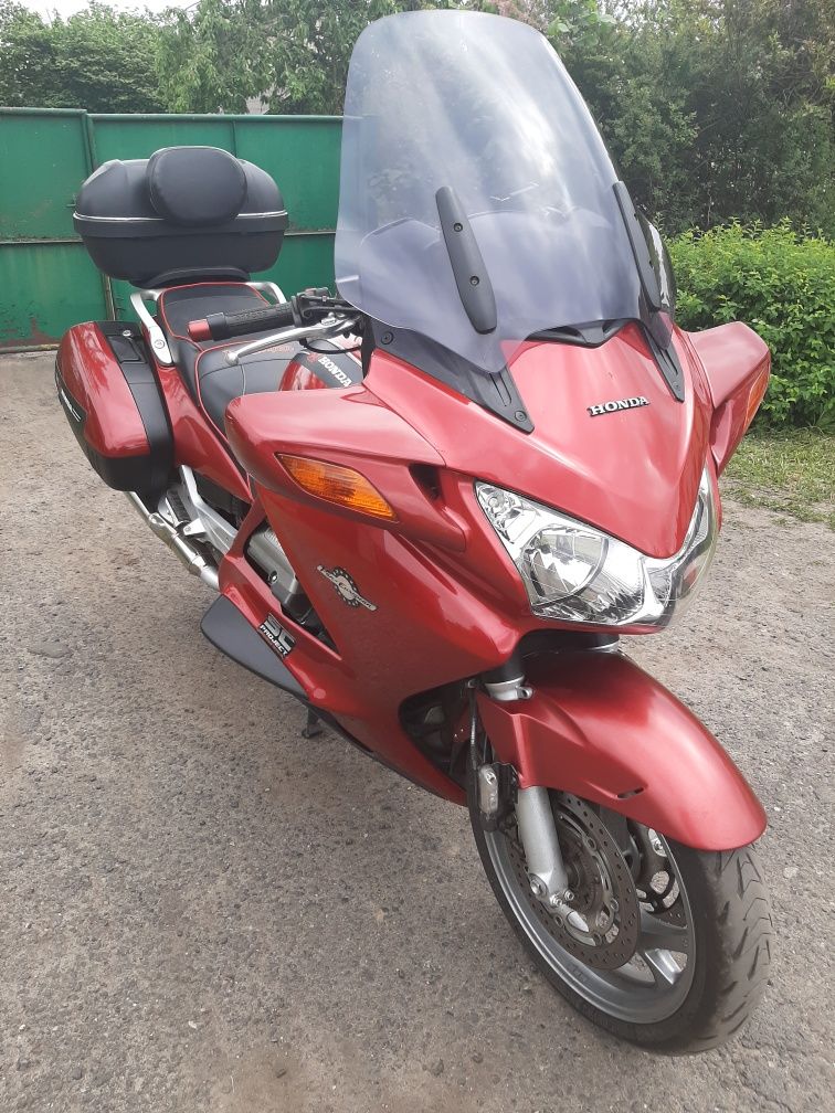 Honda st1300 paneuropan