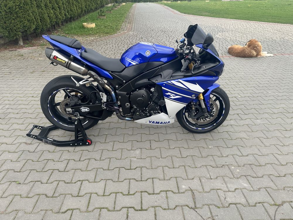 Yamaha R1 RN22 Akrapovic, öhlins