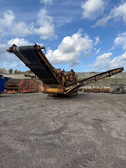 przesiewacz extec e 7 używany gąsienicowy